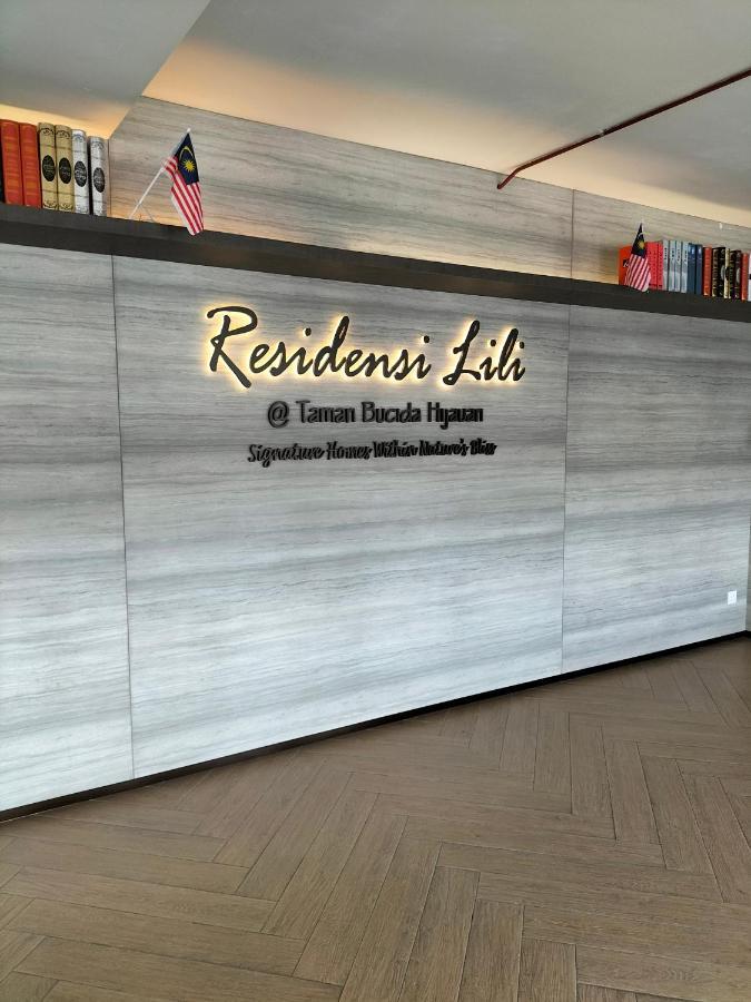 Hani Homestay Wifi Netflix Secure Parking Klia Usim Inti Aeon Mall Nilai Exterior foto